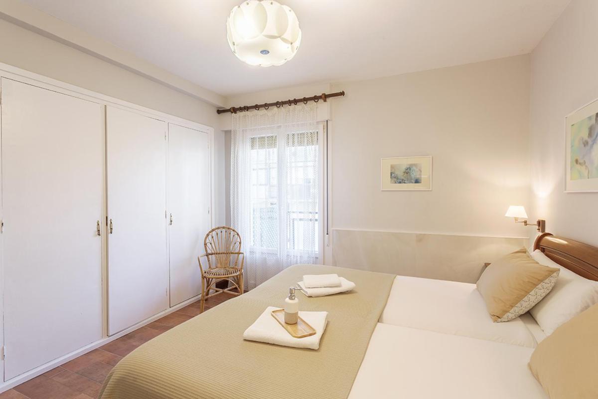 Pension Zarauz Playa Экстерьер фото